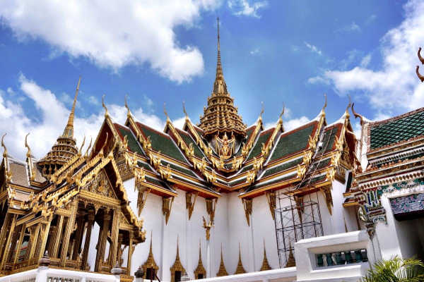 外国人可以在泰国买房吗