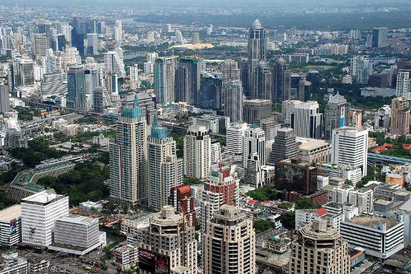 曼谷买房避“坑”如何操作？